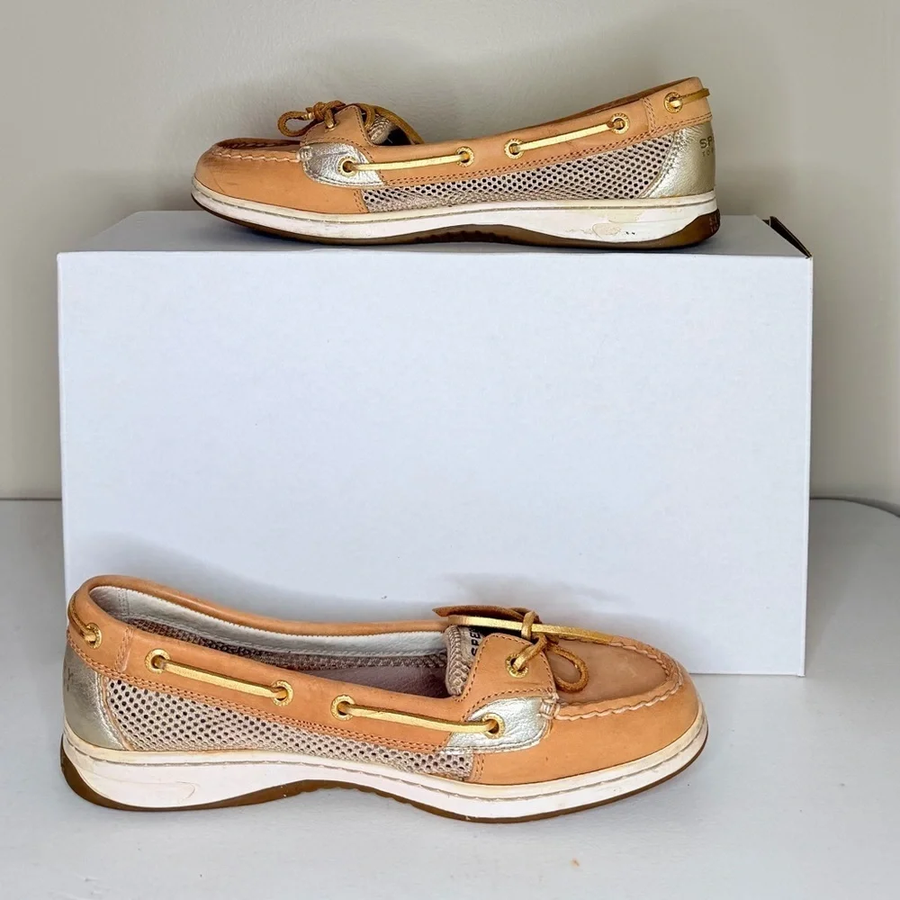 Women's Speedy Sz 9.5 Tan and Gold Boat Shoes